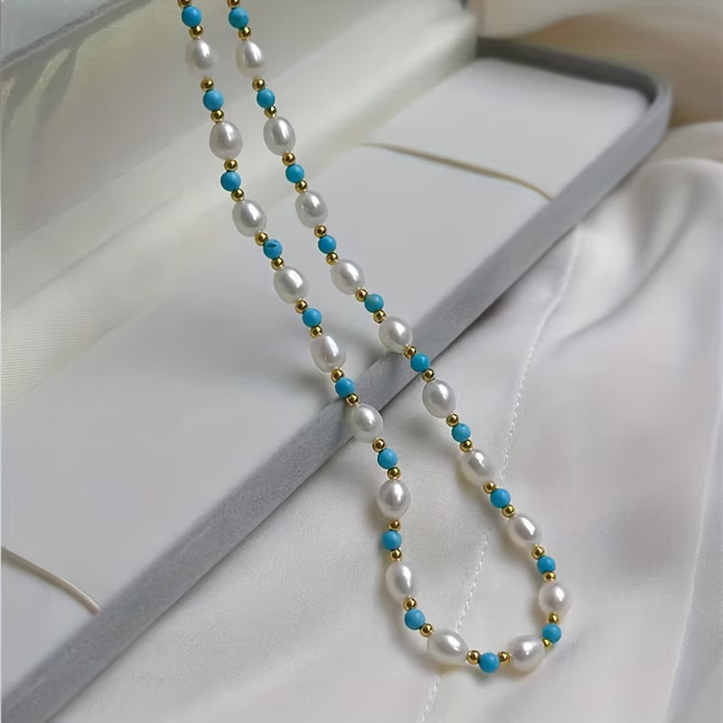 Detail of the clasp and bead spacing