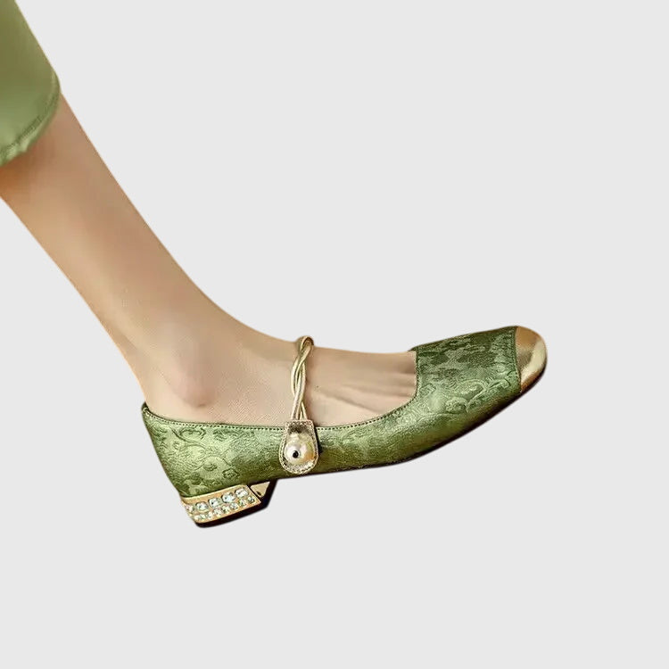 Cilia Orthopedic Sandals — detail view
