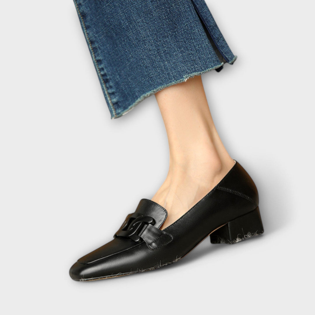 Monika - Sophisticated Gloss Slippers