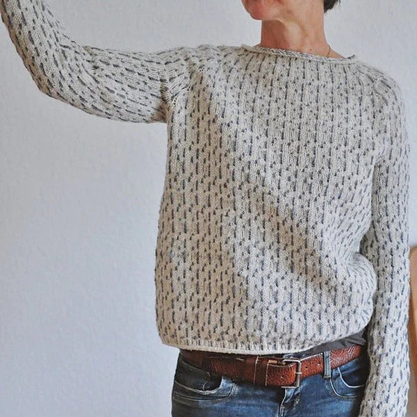 Luna Chic Sweater — detail view