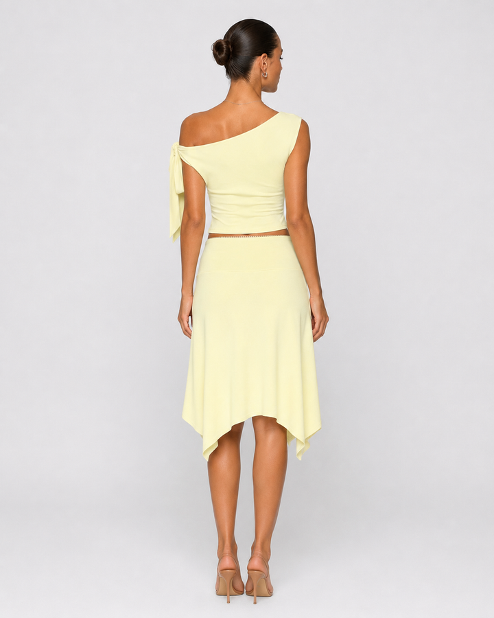 Soft Focus Asymmetrical Set