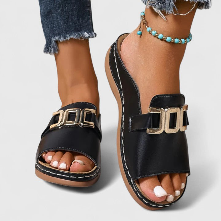 Sharpay Sophisticated Sandals — front view