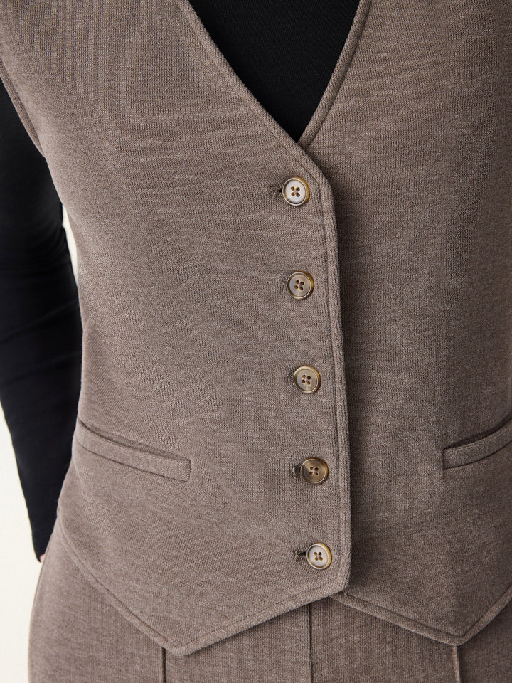 Petite-Friendly V-Neck Sleeveless Button-Down Cropped Vest