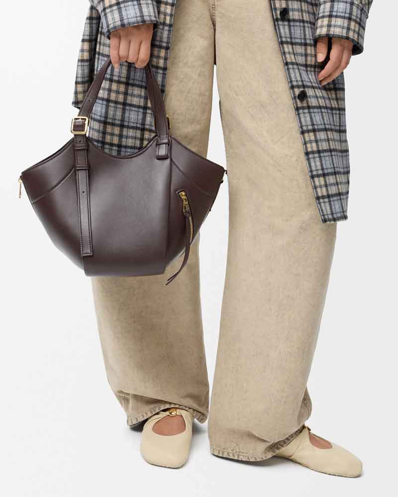 Women’s City Travel Cowhide Hammock Bag