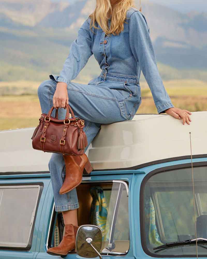 Women's Summer Travel Versatile Mini Leather Crossbody
