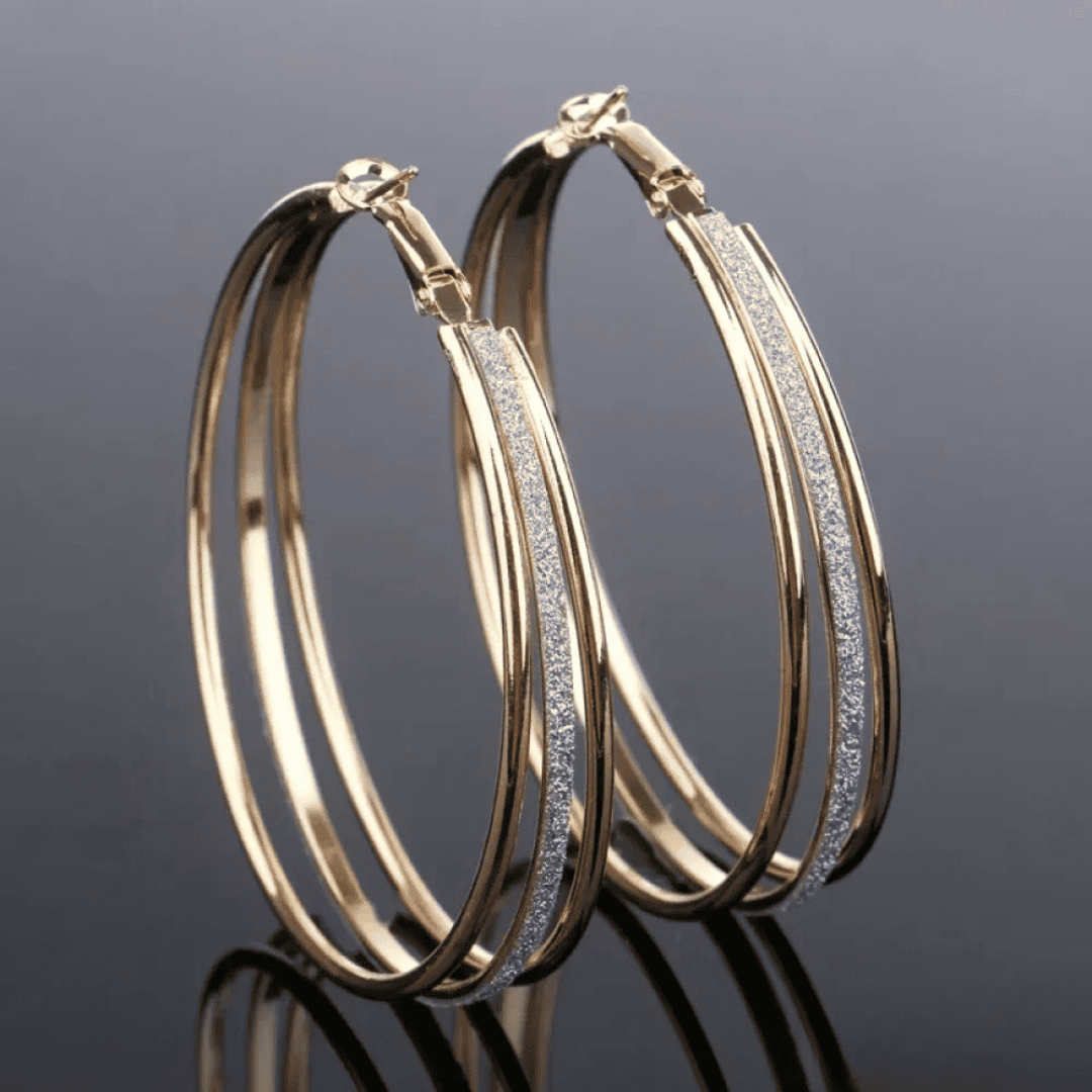Main shot of the retro gold hoop earrings