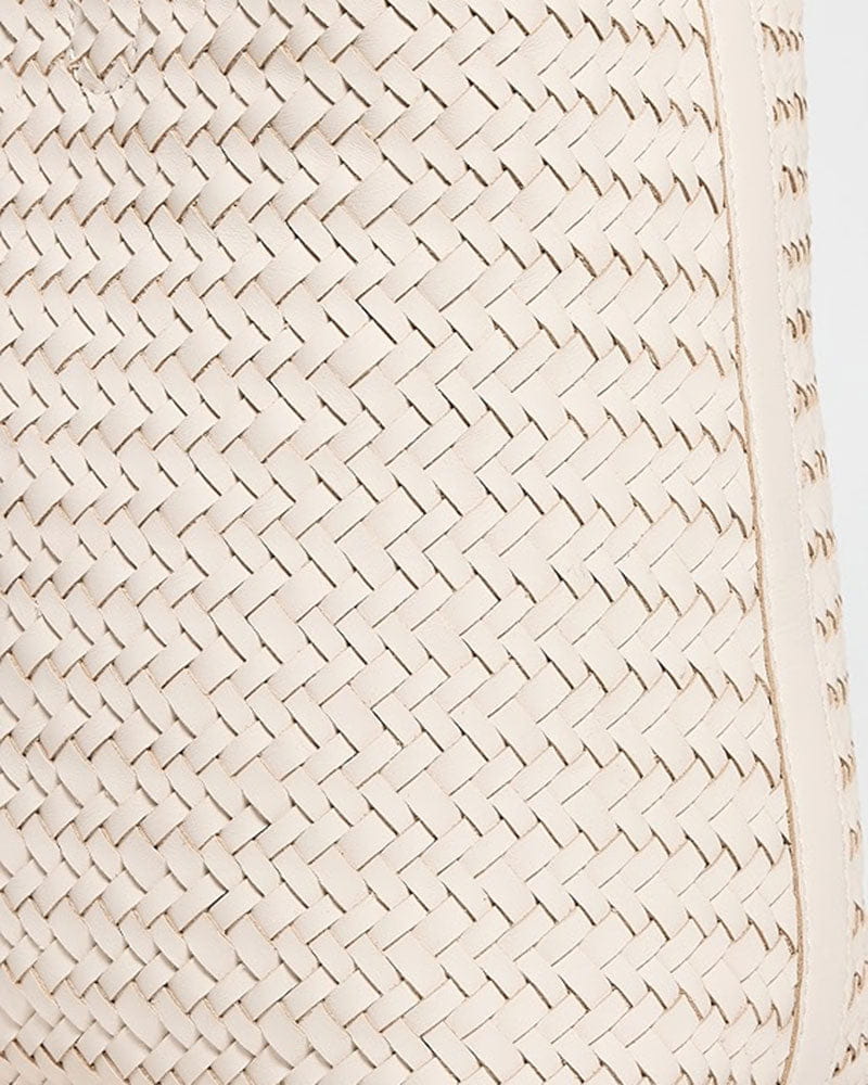 Women's Gallery Visit Minimalist Woven Texture Tote