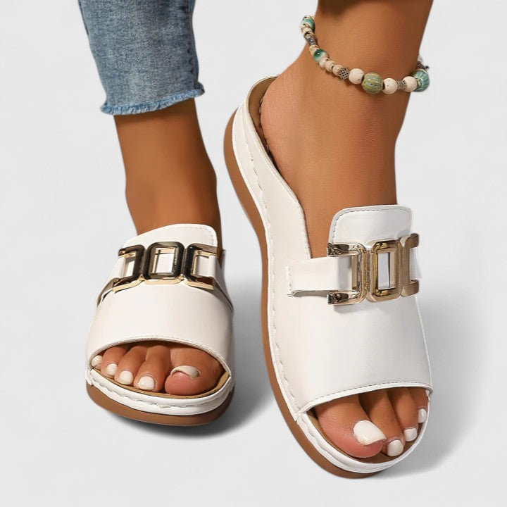 Sharpay Sophisticated Sandals — side view