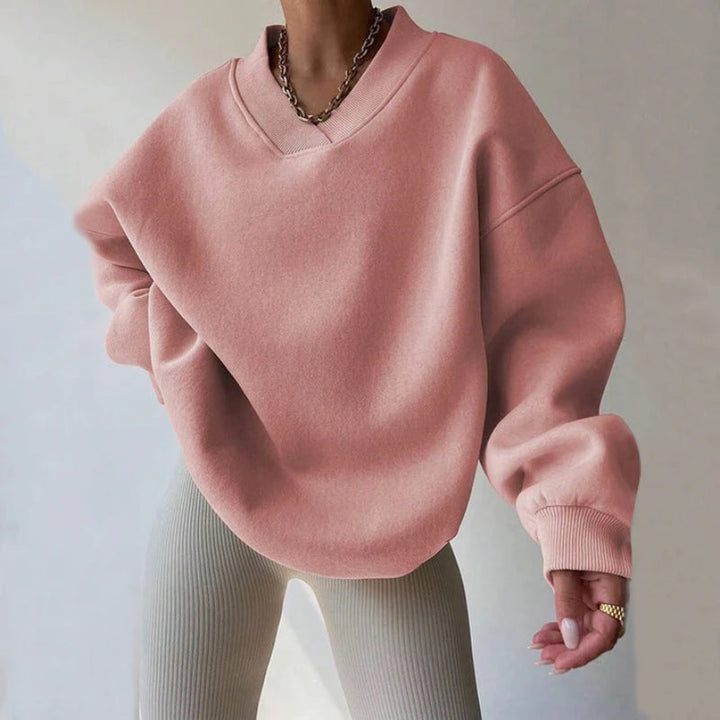 Scarlett Comfortable Oversized Pullover — detail view