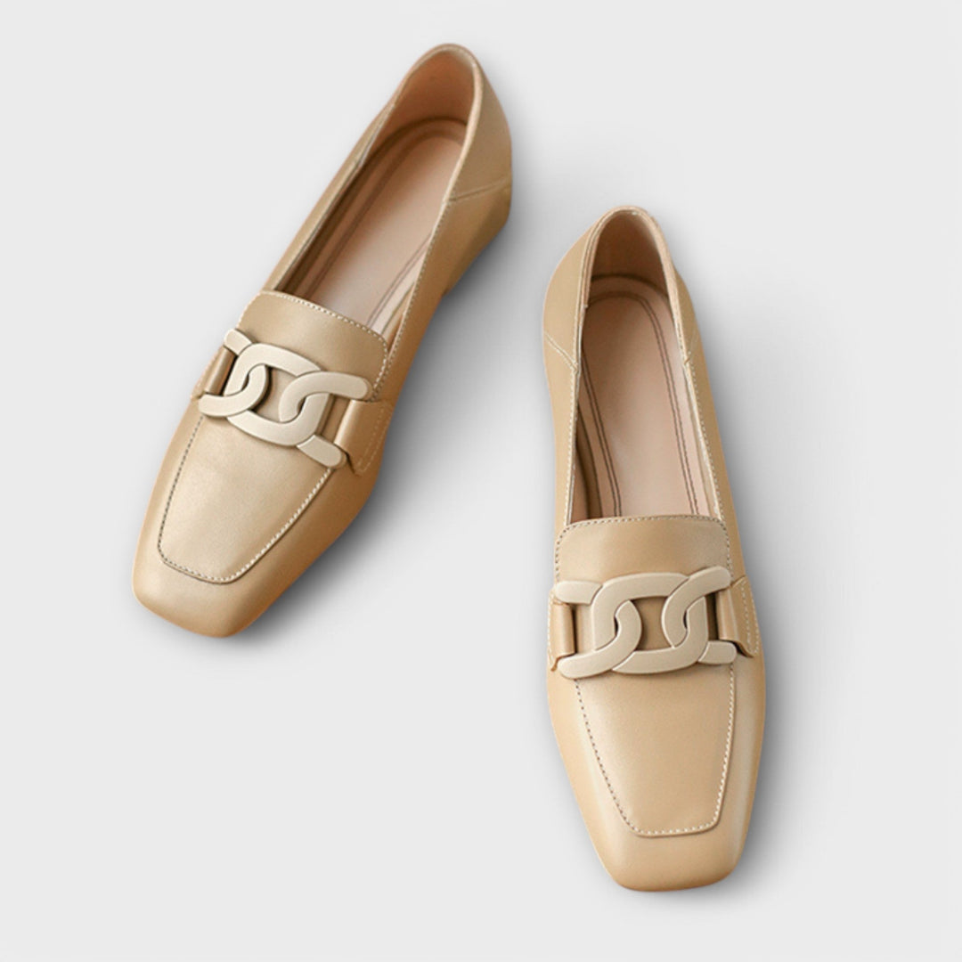 Monika - Sophisticated Gloss Slippers