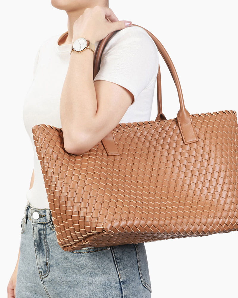 Chic Everyday City Handwoven Leather Tote