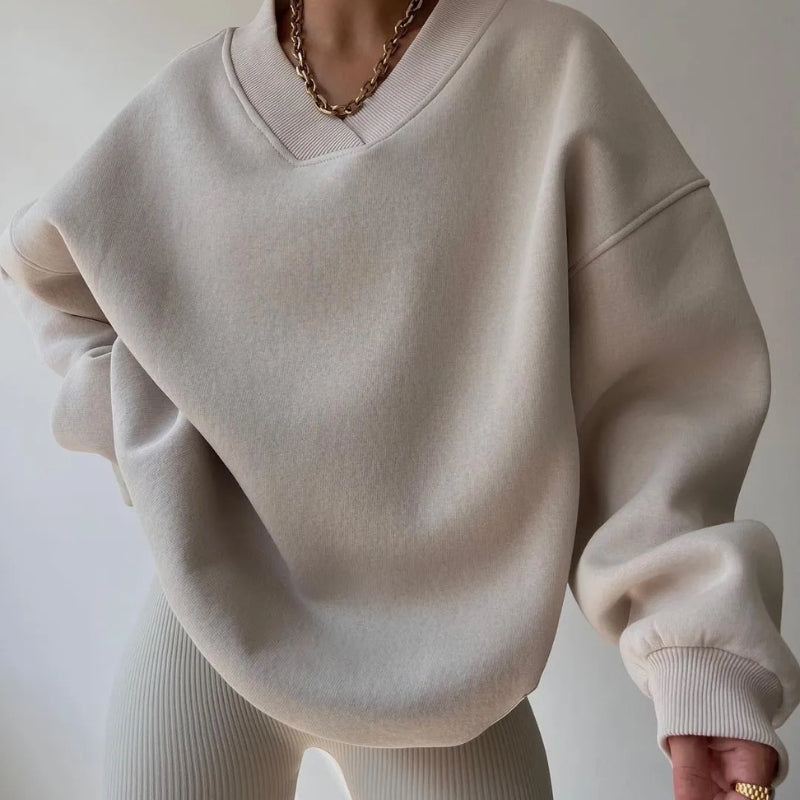 Scarlett Comfortable Oversized Pullover — alternate view