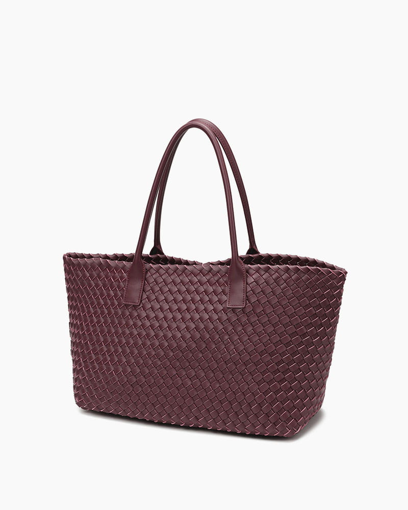 Chic Everyday City Handwoven Leather Tote