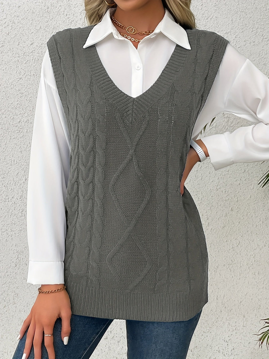 Wrenley | Women's Cable Knit V-Neck Sweater Vest