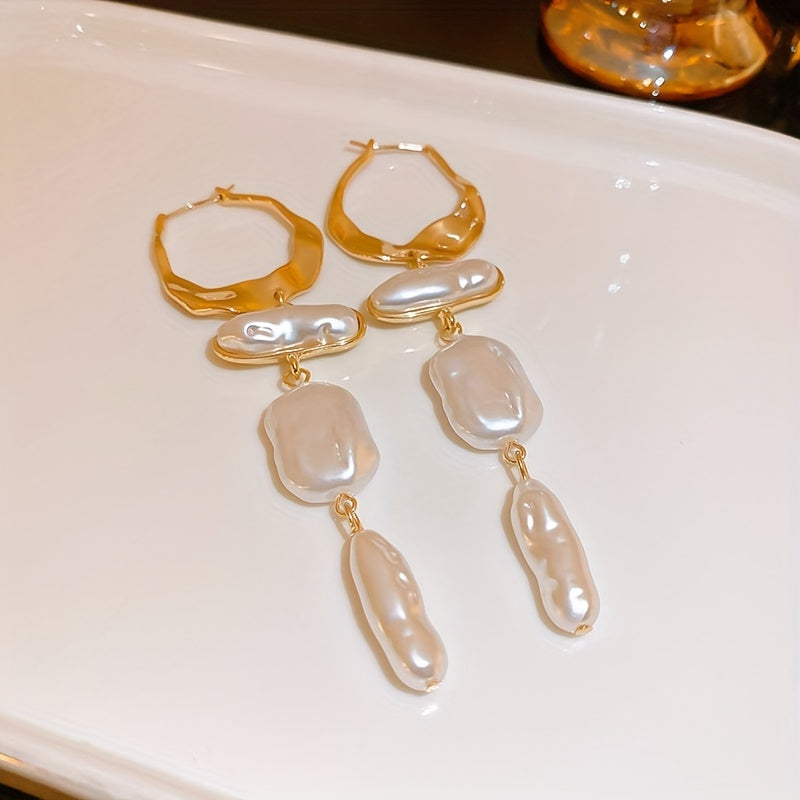 Close-up of the irregular baroque pearl shapes