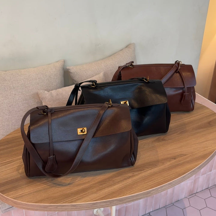 ARIA | Vintage Bag — women's bag, styled as a complete outfit