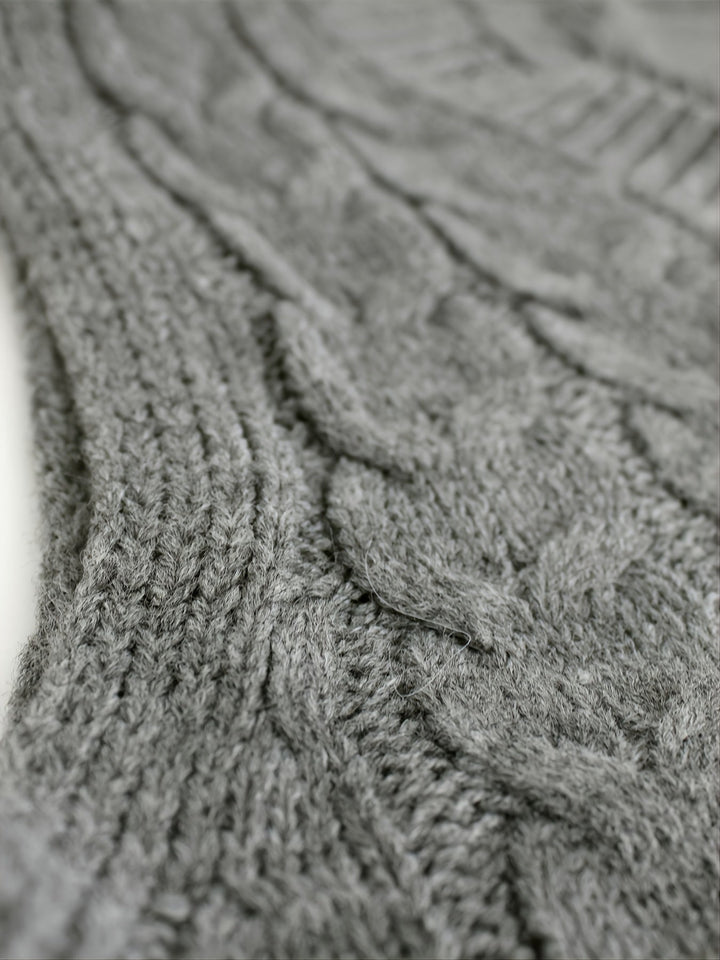 Wrenley | Women's Cable Knit V-Neck Sweater Vest