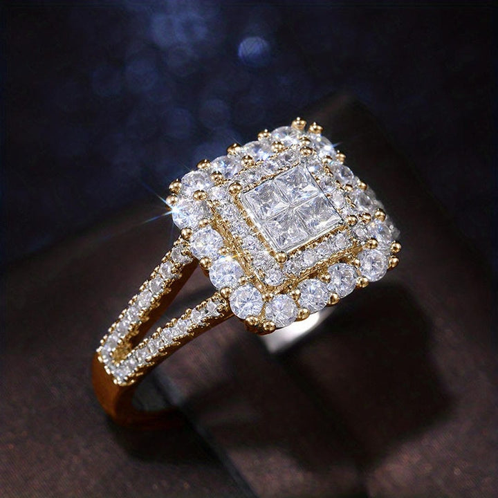 Ring displayed on a jewellery stand