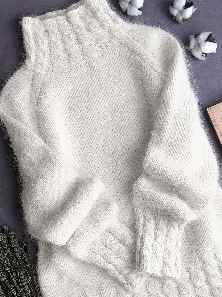 Marisienne | Women's Alpaca Wool Cable Knit Turtleneck Sweater
