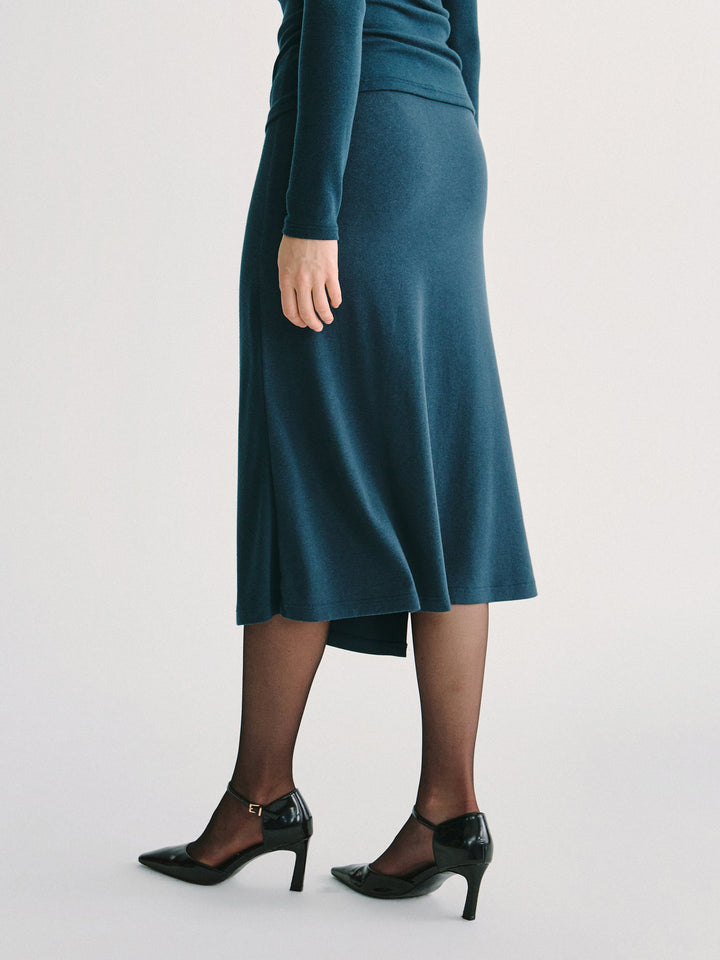 2Pcs Set LiteWarm V-Neck Long Sleeve Built-In Bra Top 3.0 & High-Rise Side-Tuck A-Line Midi Skirt