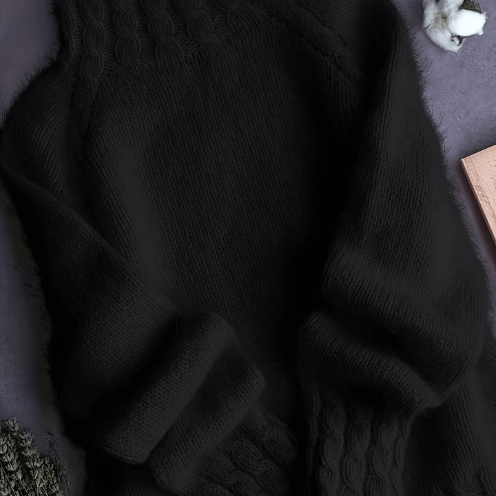 Marisienne | Women's Alpaca Wool Cable Knit Turtleneck Sweater