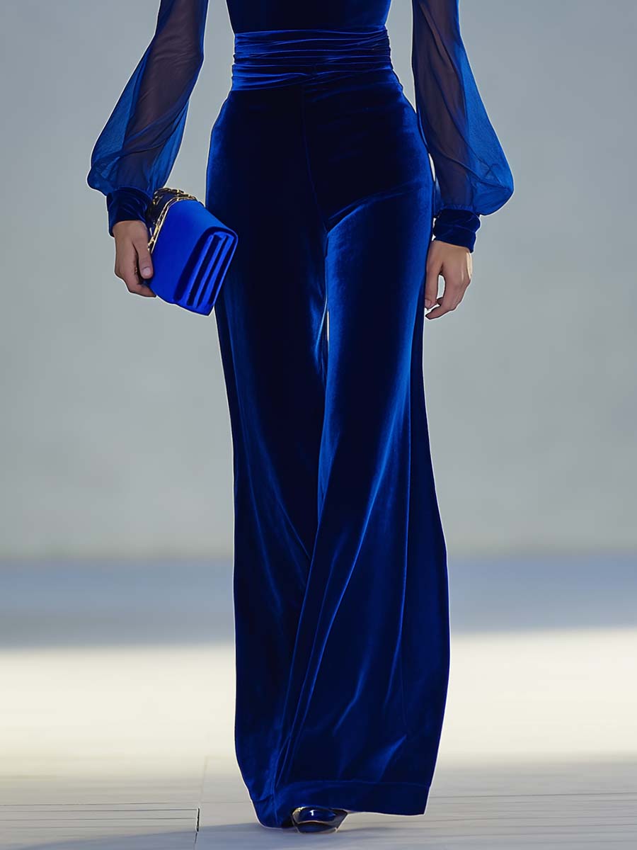 Women's elegant velvet jumpsuit – detail close-up