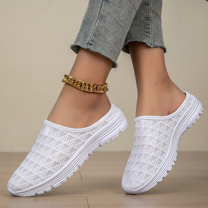 Brunilda | Breathable Flat Slipper