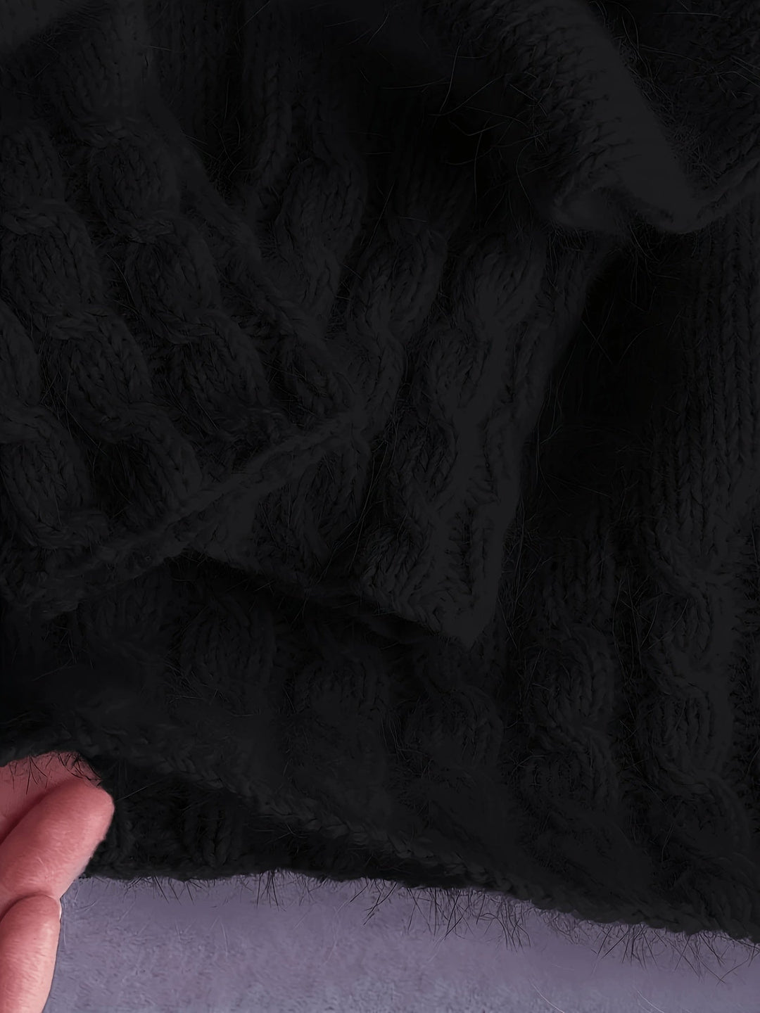 Marisienne | Women's Alpaca Wool Cable Knit Turtleneck Sweater