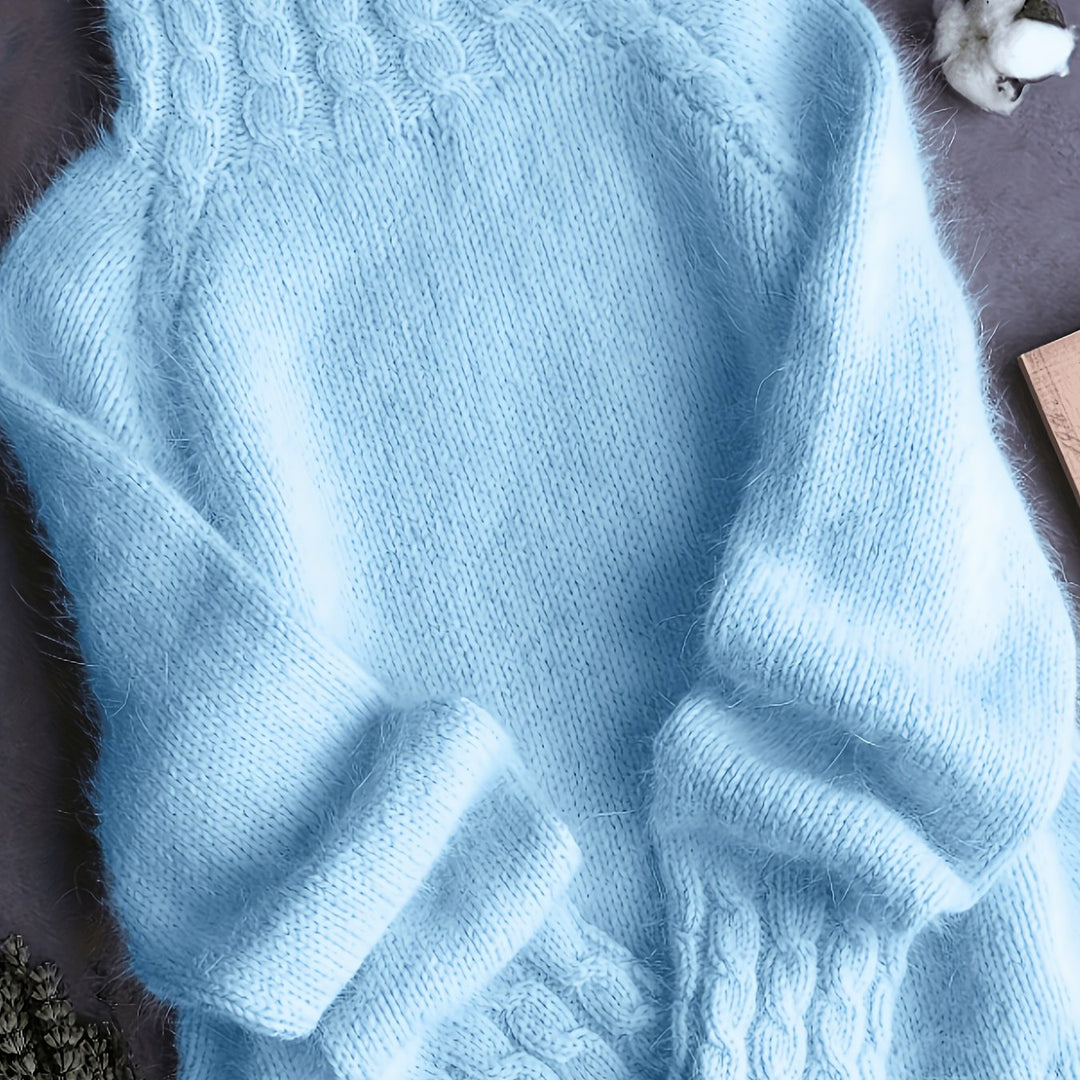 Marisienne | Women's Alpaca Wool Cable Knit Turtleneck Sweater