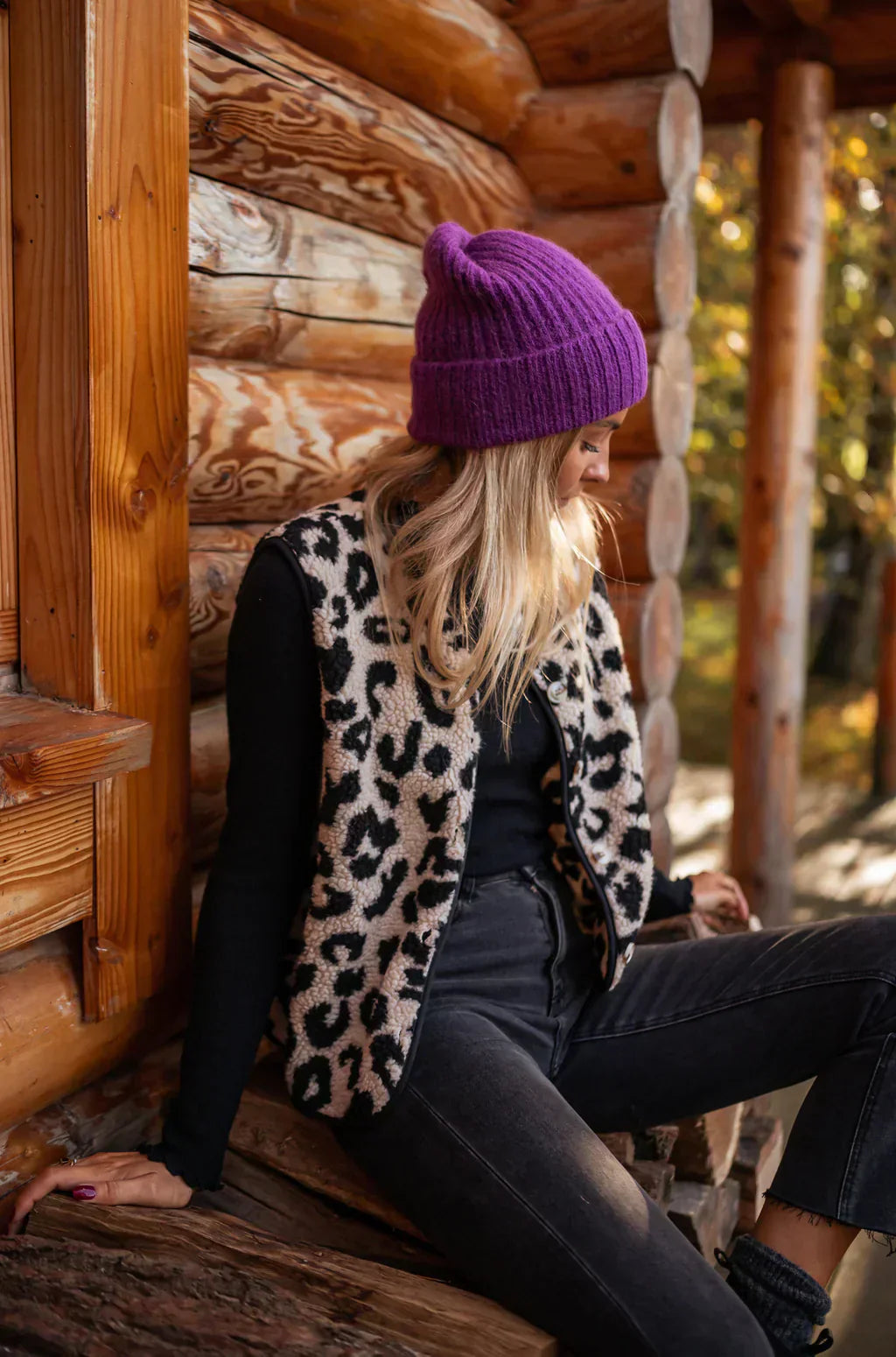 ASTRID Leopard Vest — back view