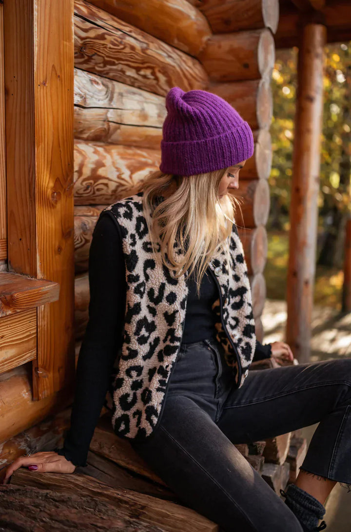 ASTRID Leopard Vest — back view
