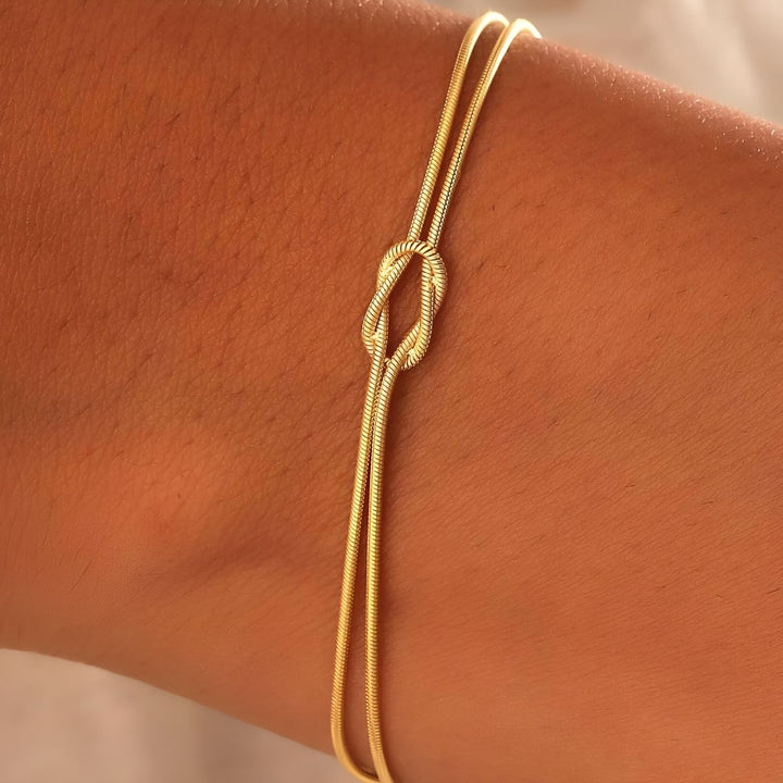 Connection Knot Bracelet
