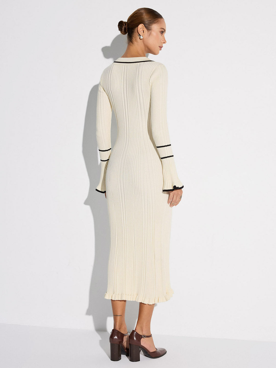 Contrast Trim Buttoned Ribbed Sweater Dress