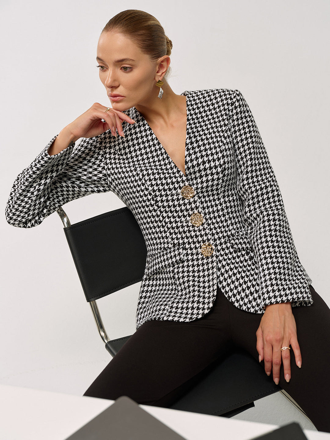 Metal Button Houndstooth Blazer