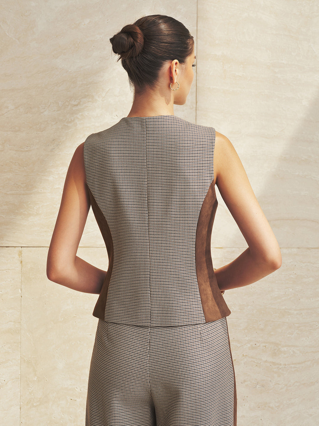 Faux Suede Pearl Houndstooth Pearl Button Vest