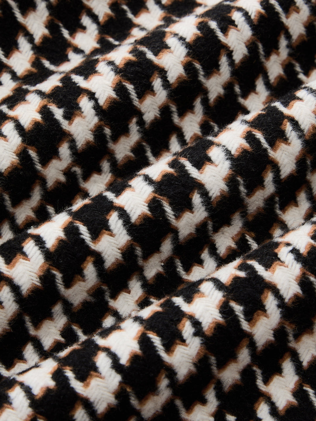 Wide Belt Houndstooth Blazer