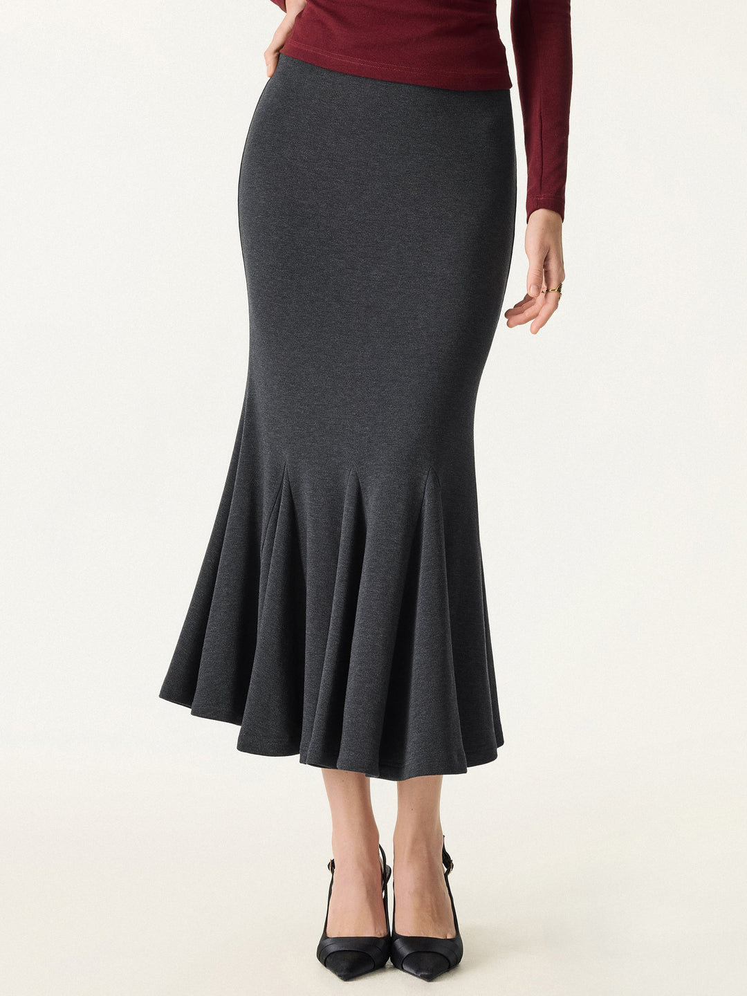 2Pcs Set LiteWarm Convertible Built-In Bra Top 2.0 & High-Rise Mermaid Midi Skirt