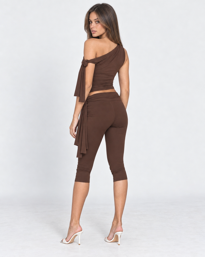 It Girl Capri Set