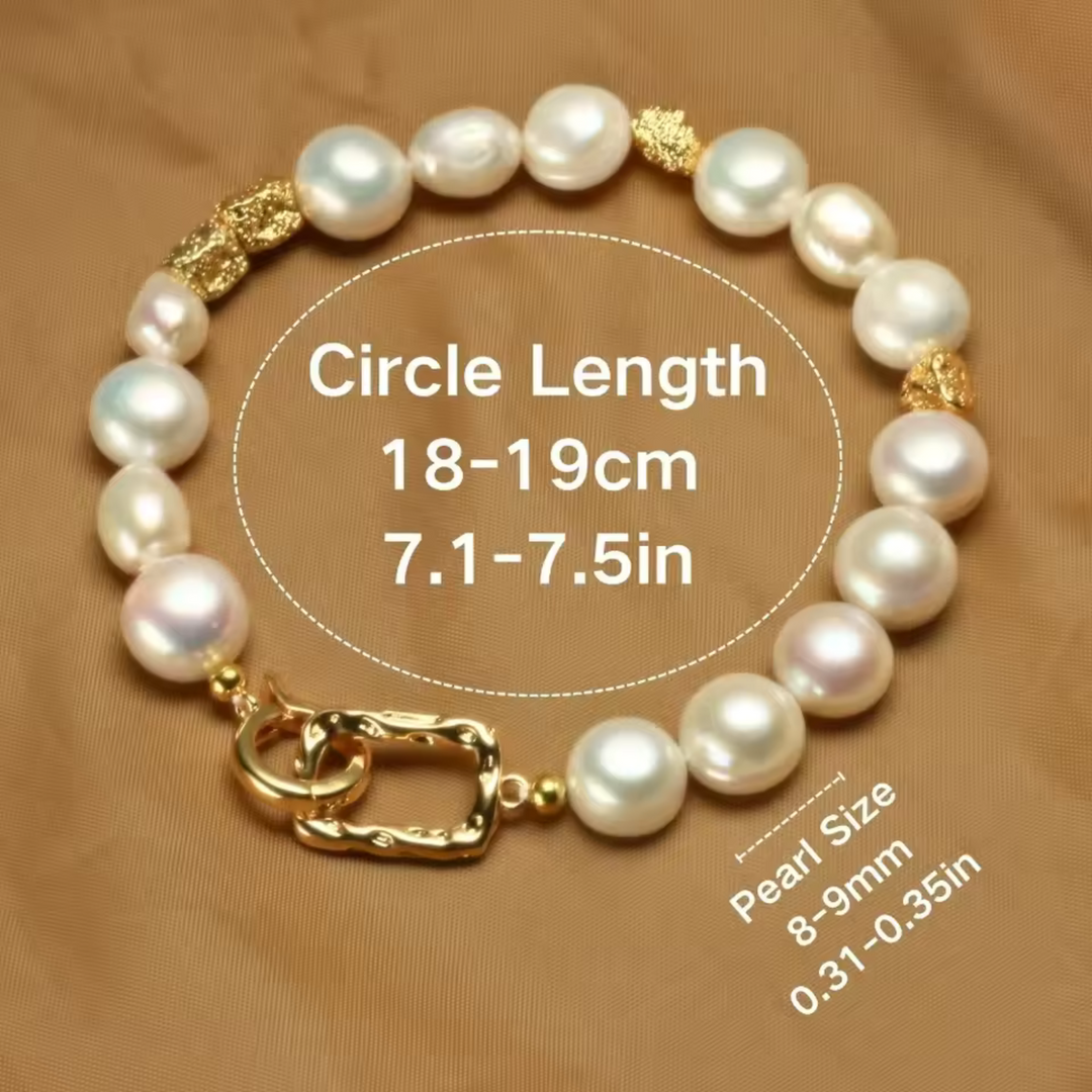 Model wearing the elegant baroque pearl bracelet