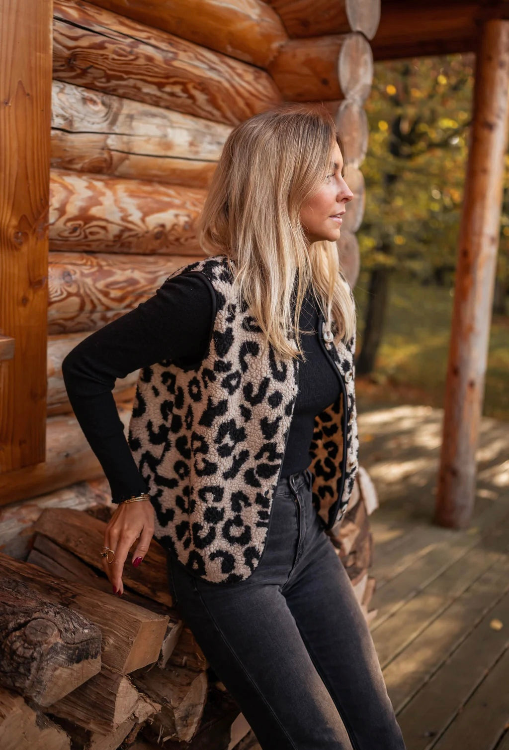 ASTRID Leopard Vest — front view