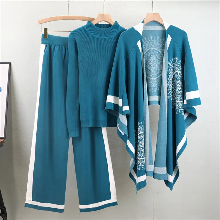 Lily Comfortable Three-Piece Set — front view