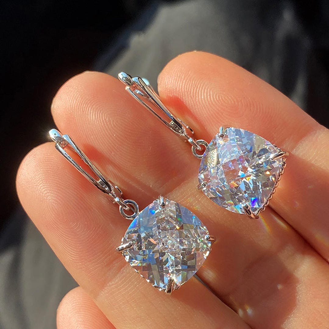 Main shot of the cushion-cut zirconia drop earrings