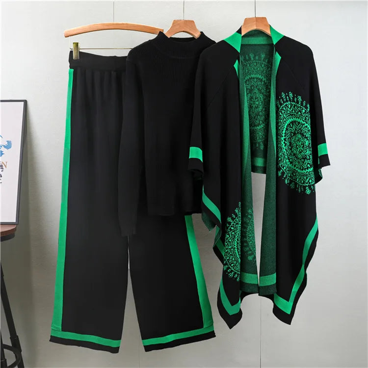 Lily Comfortable Three-Piece Set — detail view
