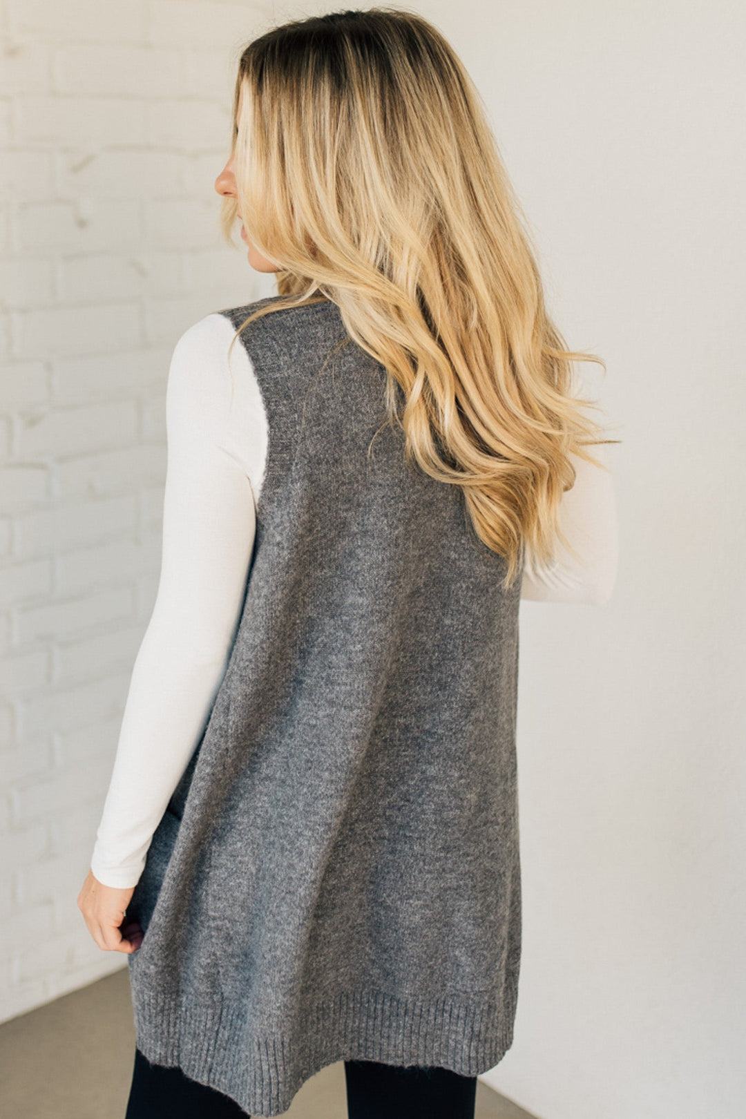 Scarlett Stylish Long Sweaters with Pocket — product view