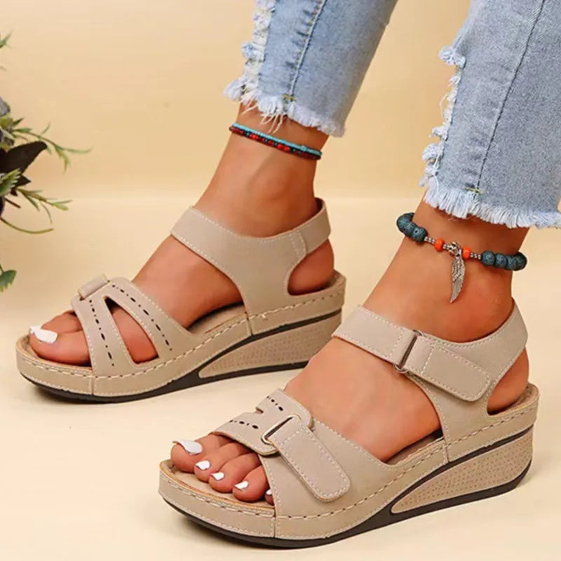 Riley Orthopedic Sandals — product view
