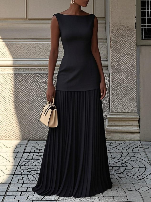 The Amara Sculpted Elegance Dress — detail view