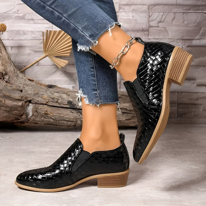 Rhonda - Elegant & Comfortable Oxford Shoes