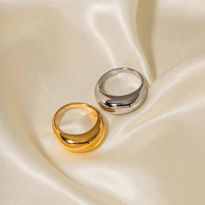 Main shot of the gold arc ring