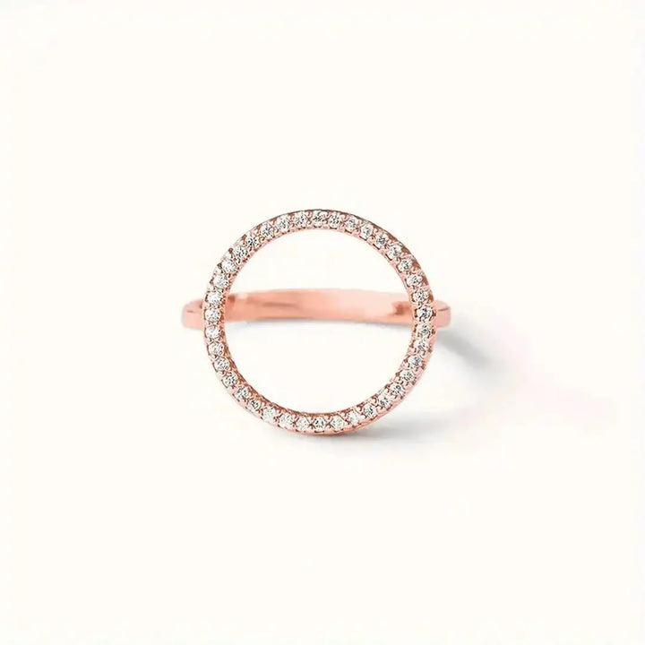 Ring displayed on a jewellery stand
