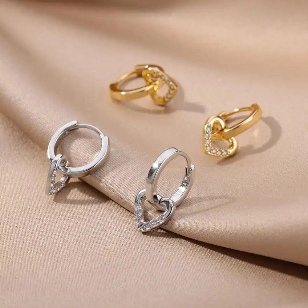 Close-up of the heart-shaped cutout detail